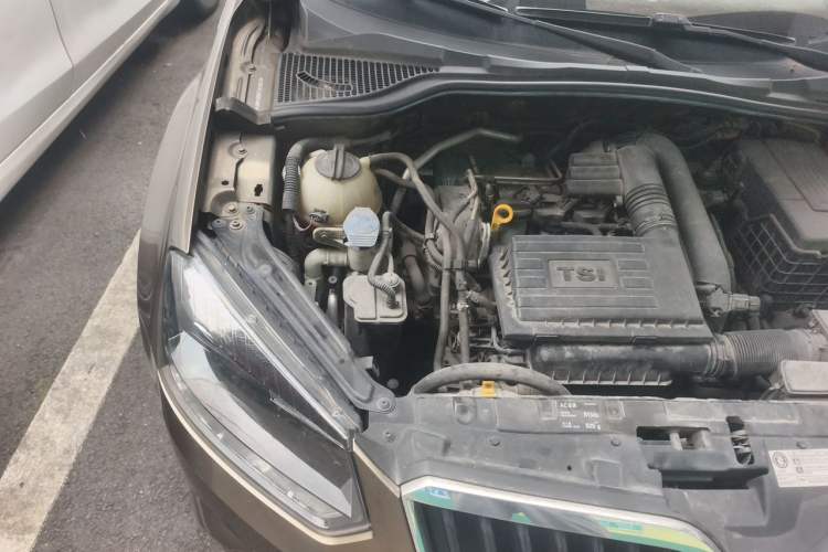 Used Skoda Yeti 2016 1.4TSI DSG Advanced Edition Engine Bay Right