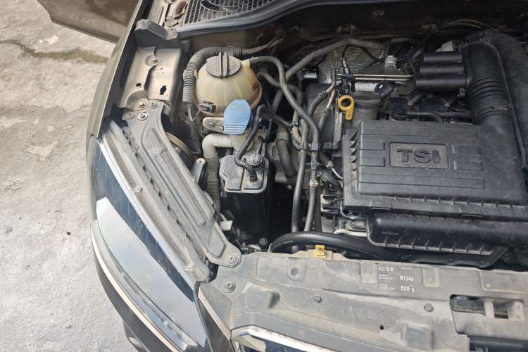 Used Skoda Yeti 2016 1.4TSI DSG Advanced Edition Engine Bay Right