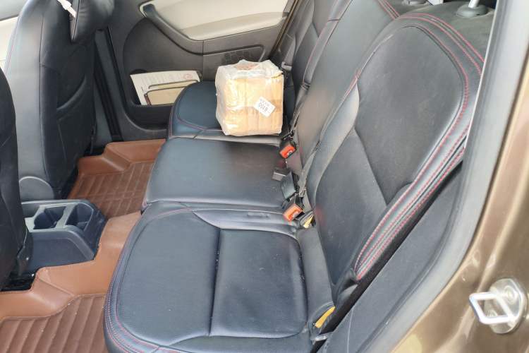 Used Skoda Yeti 2016 1.4TSI DSG Advanced Edition Left Rear Seat