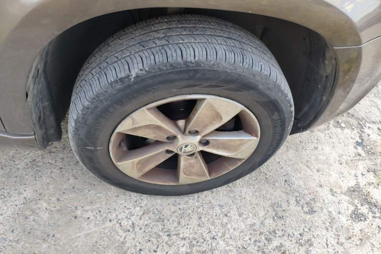 Used Skoda Yeti 2016 1.4TSI DSG Advanced Edition Right Front Wheel Hub