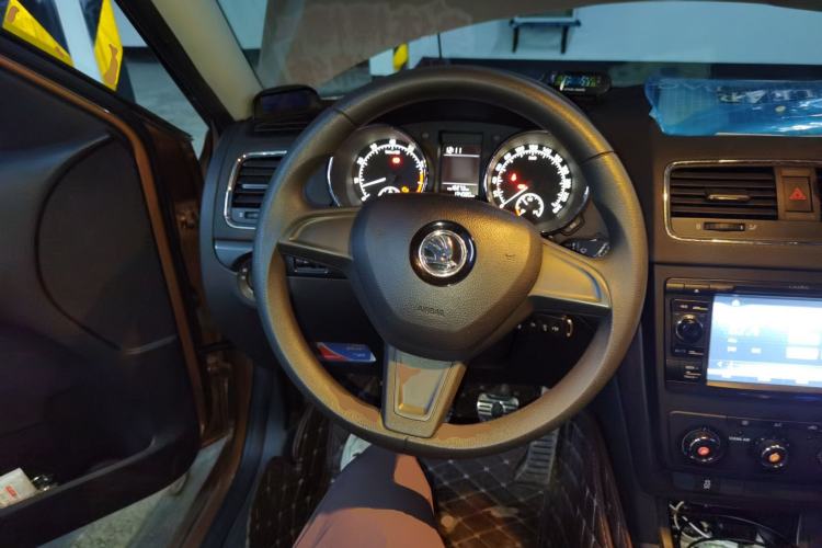 Used Skoda Yeti 2016 1.4TSI Manual Entry-Level Model Steering Wheel
