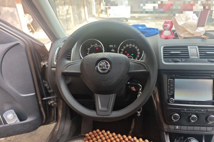 Used Skoda Yeti 2016 1.4TSI DSG Advanced Edition Steering Wheel