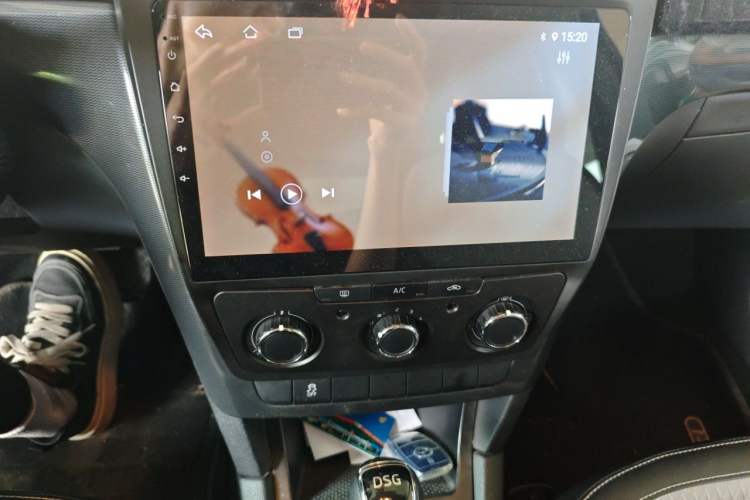 Used Skoda Yeti 2016 1.4TSI DSG Advanced Edition Audio And AC Panel