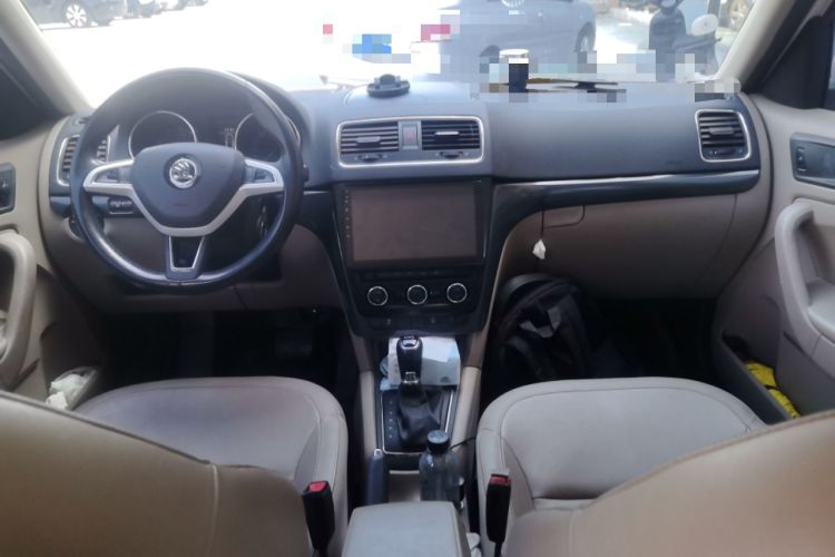 Used Skoda Yeti 2016 1.4TSI DSG Style Edition Center Console