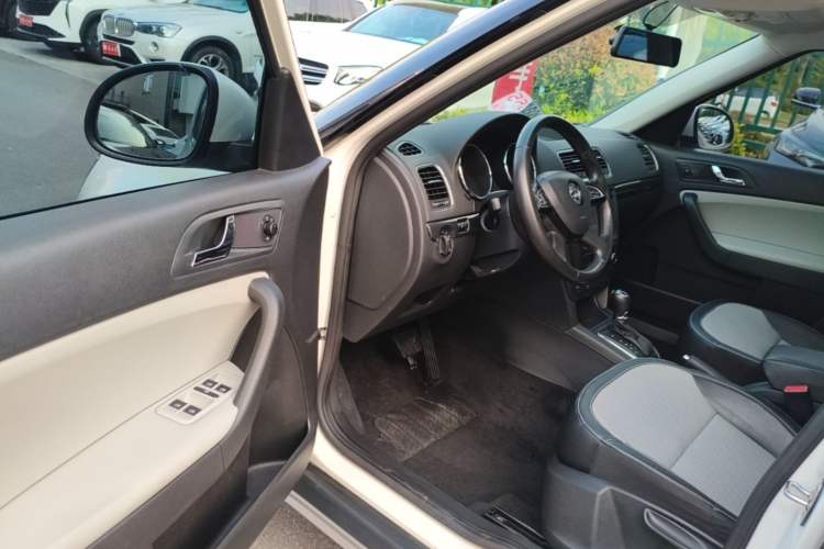 Used Skoda Yeti 2016 1.4TSI DSG Advanced Edition Driver Seat