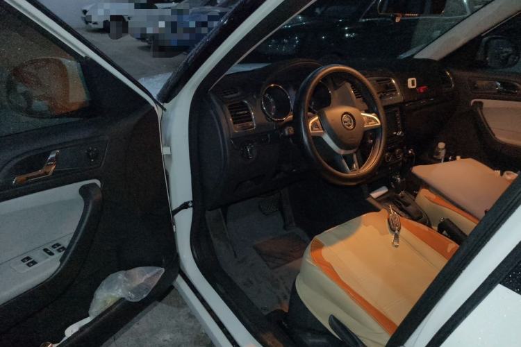 Used Skoda Yeti 2016 1.4TSI DSG Style Edition Driver Seat