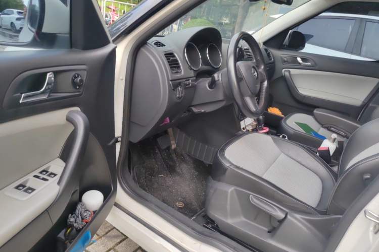 Used Skoda Yeti 2016 1.4TSI DSG Advanced Edition Driver Seat