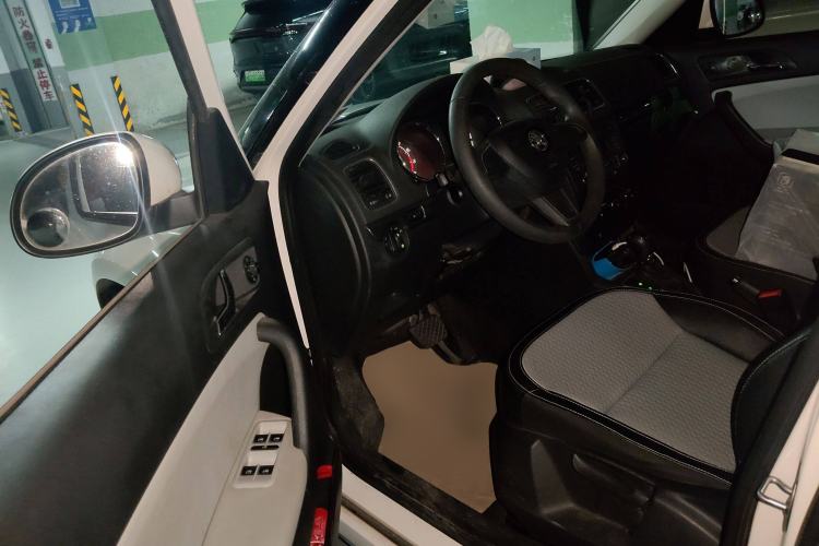 Used Skoda Yeti 2016 1.4TSI DSG Advanced Edition Driver Seat