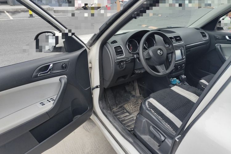 Used Skoda Yeti 2016 1.4TSI DSG Advanced Edition Driver Seat
