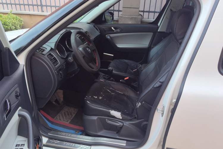 Used Skoda Yeti 2016 1.4TSI DSG Advanced Edition Driver Seat