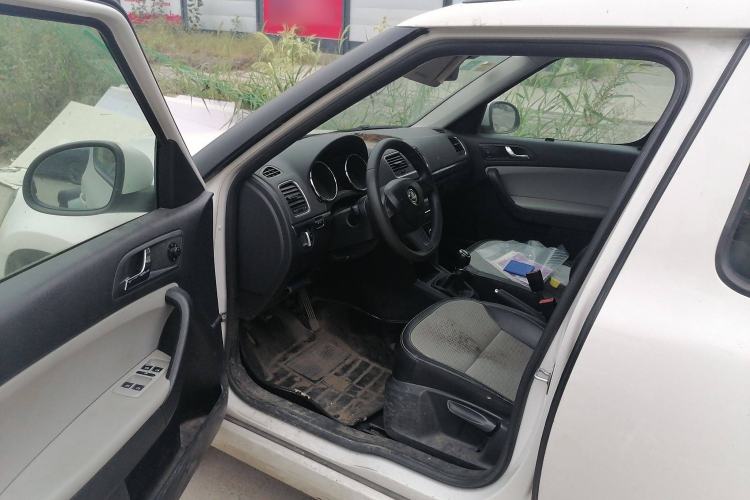 Used Skoda Yeti 2016 1.4TSI Manual Entry-Level Model Driver Seat