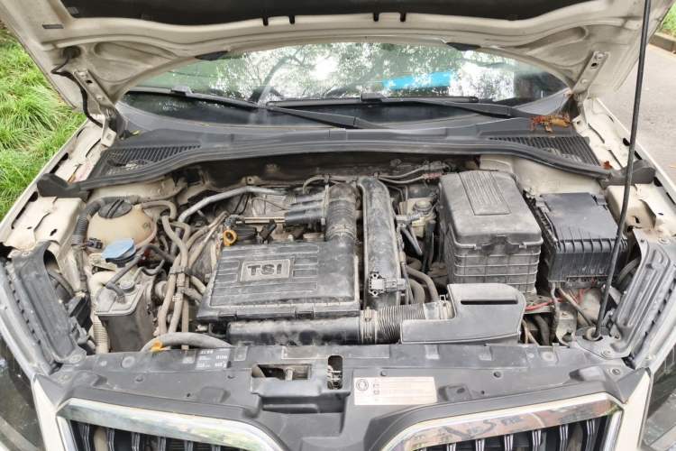 Used Skoda Yeti 2016 1.4TSI DSG Advanced Edition Engine Bay