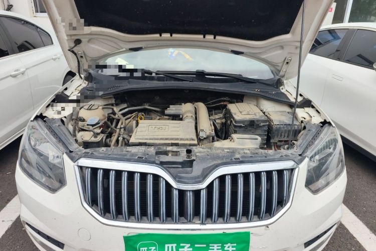 Used Skoda Yeti 2016 1.4TSI DSG Advanced Edition Engine Bay