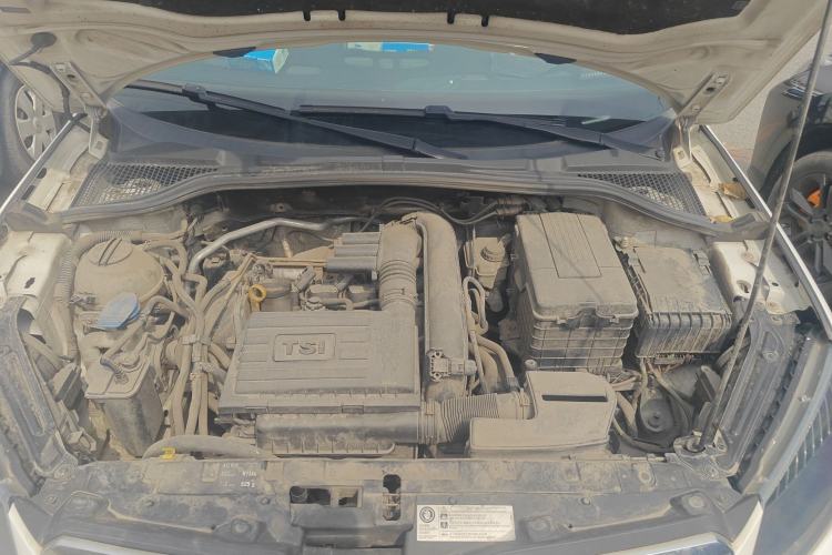 Used Skoda Yeti 2016 1.4TSI Manual Entry-Level Model Engine Bay