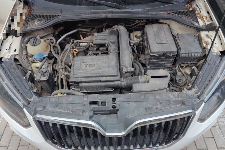 Used Skoda Yeti 2016 1.4TSI DSG Advanced Edition Engine Bay