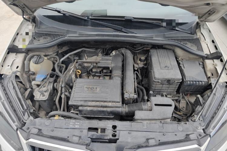 Used Skoda Yeti 2016 1.4TSI DSG Advanced Edition Engine Bay