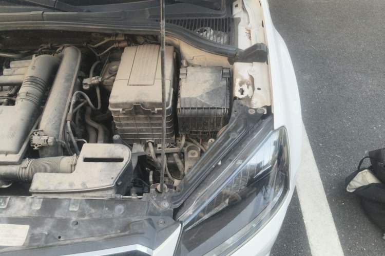 Used Skoda Yeti 2016 1.4TSI DSG Advanced Edition Engine Bay Left