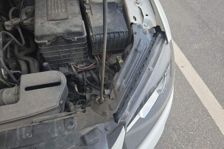 Used Skoda Yeti 2016 1.4TSI DSG Prestige Edition Engine Bay Left