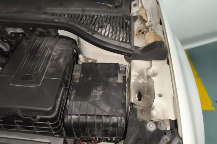 Used Skoda Yeti 2016 1.8TSI DSG Prestige Edition Engine Bay Left