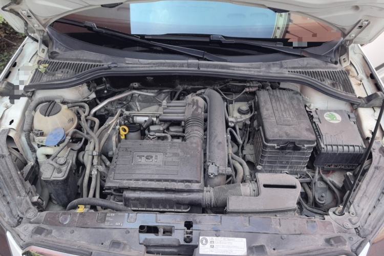 Used Skoda Yeti 2016 1.4TSI DSG Advanced Edition Engine Bay