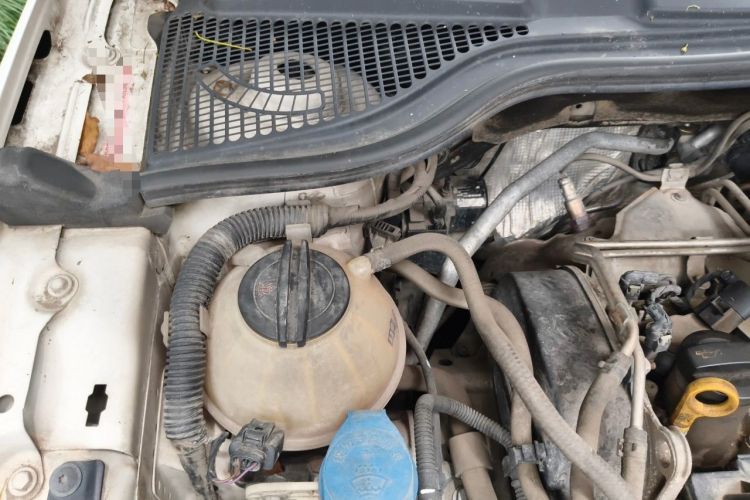 Used Skoda Yeti 2016 1.4TSI DSG Advanced Edition Engine Bay Right