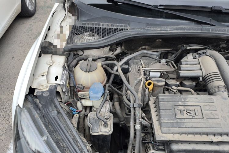 Used Skoda Yeti 2016 1.4TSI DSG Advanced Edition Engine Bay Right