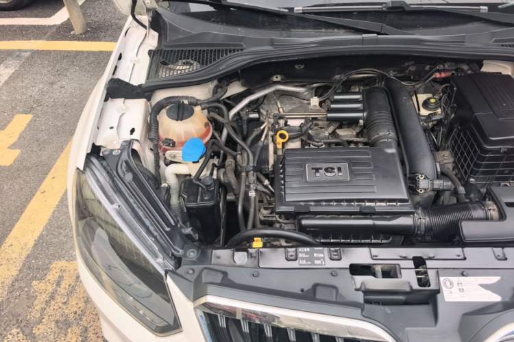 Used Skoda Yeti 2016 1.4TSI DSG Advanced Edition Engine Bay Right