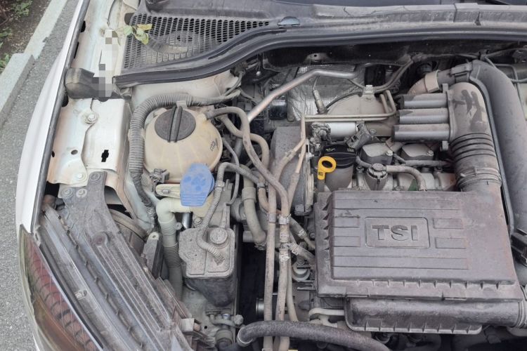 Used Skoda Yeti 2016 1.4TSI DSG Advanced Edition Engine Bay Right