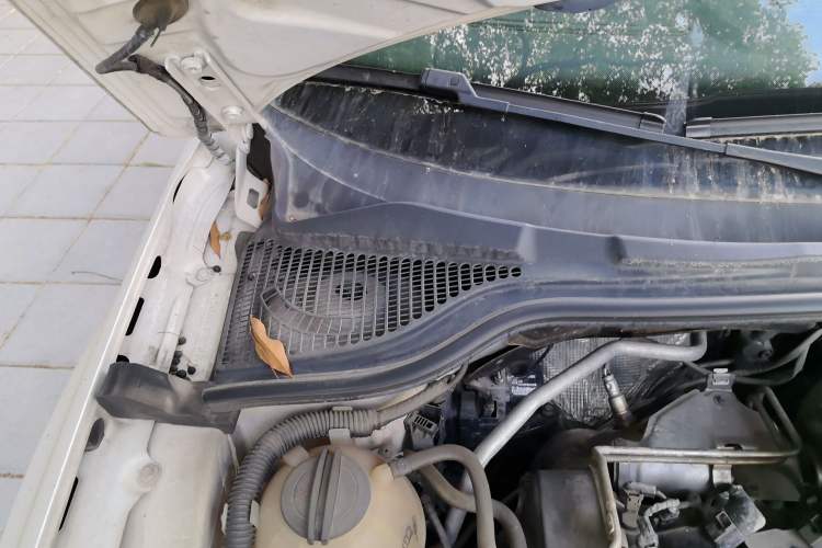 Used Skoda Yeti 2016 1.4TSI DSG Advanced Edition Engine Bay Right