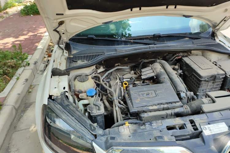 Used Skoda Yeti 2016 1.4TSI DSG Advanced Edition Engine Bay Right