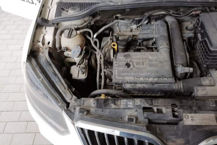 Used Skoda Yeti 2016 1.4TSI DSG Advanced Edition Engine Bay Right