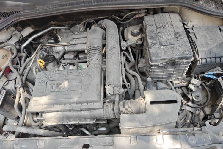 Used Skoda Yeti 2016 1.4TSI DSG Advanced Edition Engine Bay