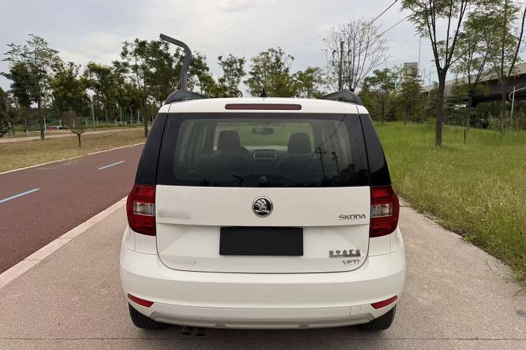 Used Skoda Yeti 2016 1.4TSI DSG Advanced Edition Exterior 1