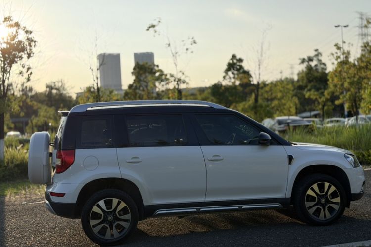 Used Skoda Yeti 2016 1.8TSI DSG Prestige Edition Exterior 3