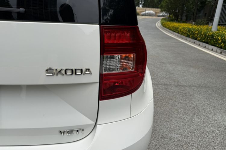 Used Skoda Yeti 2016 1.4TSI DSG Advanced Edition Exterior 3