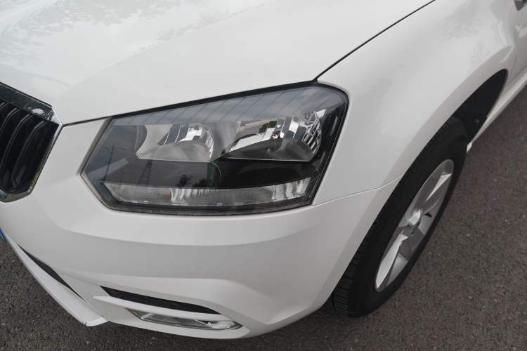 Used Skoda Yeti 2016 1.4TSI DSG Advanced Edition Exterior 7