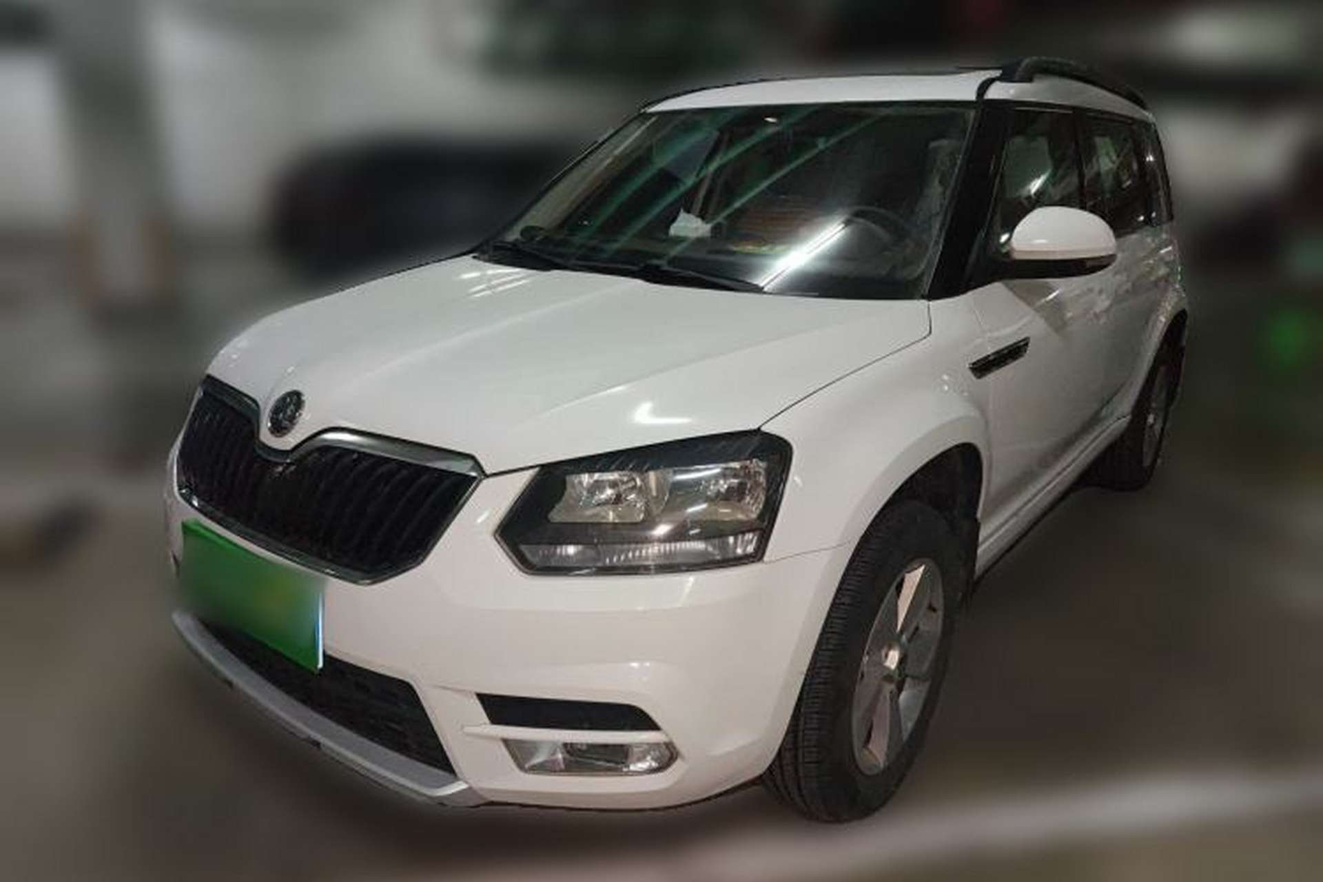 Used Skoda Yeti 2016 1.4TSI DSG Advanced Edition Front Left 45 Deg