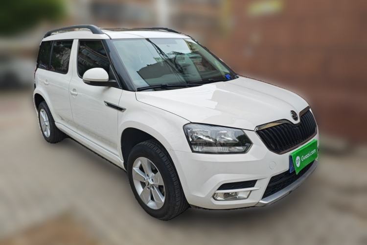 Used Skoda Yeti 2016 1.4TSI DSG Advanced Edition Front Right 45 Deg