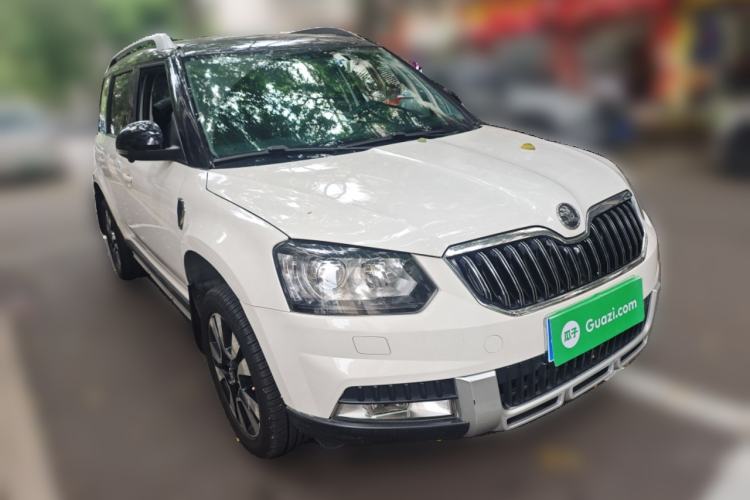 Used Skoda Yeti 2016 1.4TSI DSG Prestige Edition Front Right 45 Deg