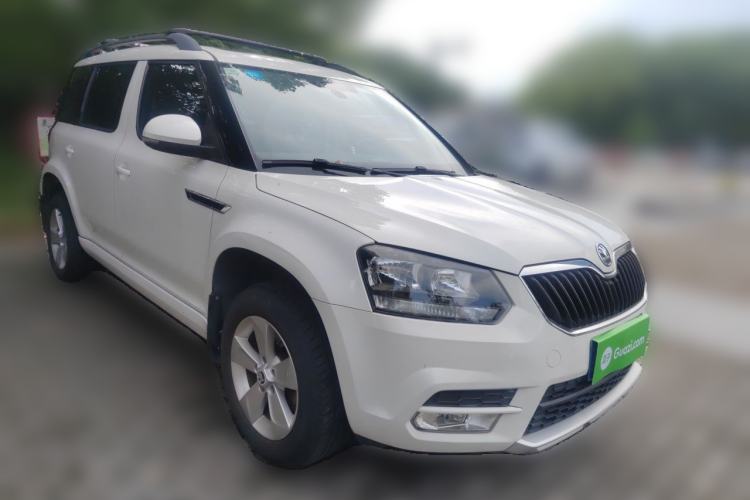 Used Skoda Yeti 2016 1.4TSI DSG Advanced Edition Front Right 45 Deg