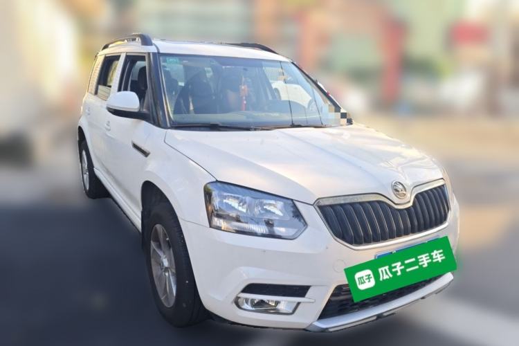 Used Skoda Yeti 2016 1.4TSI DSG Advanced Edition Front Right 45 Deg