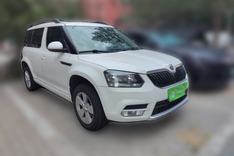Used Skoda Yeti 2016 1.4TSI DSG Advanced Edition Front Right 45 Deg