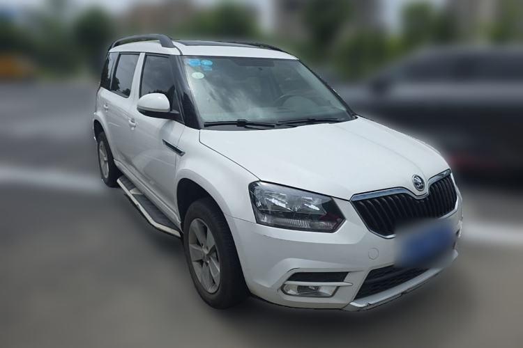 Used Skoda Yeti 2016 1.4TSI DSG Advanced Edition Front Right 45 Deg
