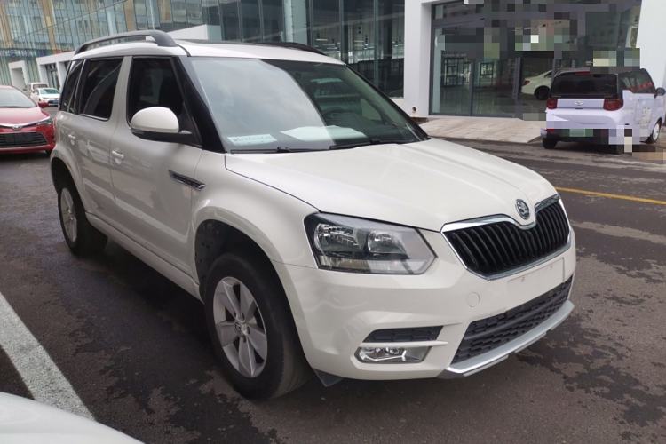 Used Skoda Yeti 2016 1.4TSI DSG Advanced Edition Front Right 45 Deg