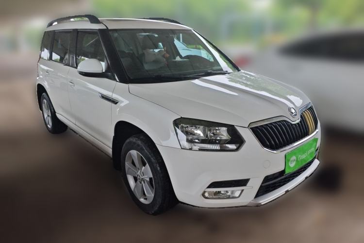 Used Skoda Yeti 2016 1.4TSI DSG Advanced Edition Front Right 45 Deg