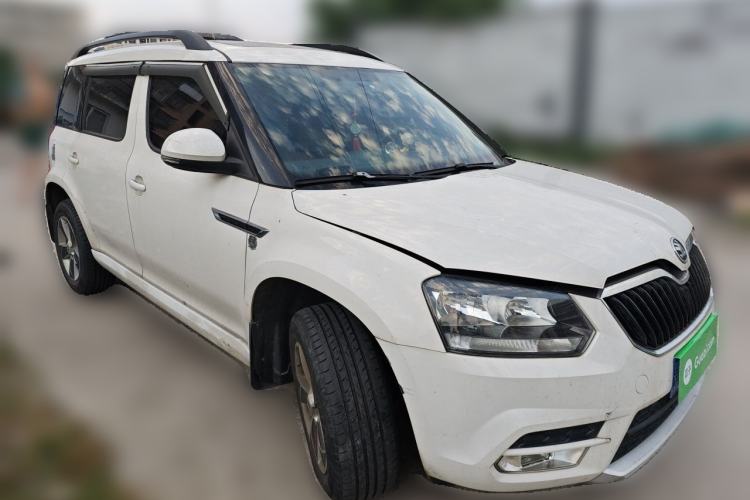 Used Skoda Yeti 2016 1.4TSI DSG Advanced Edition Front Right 45 Deg