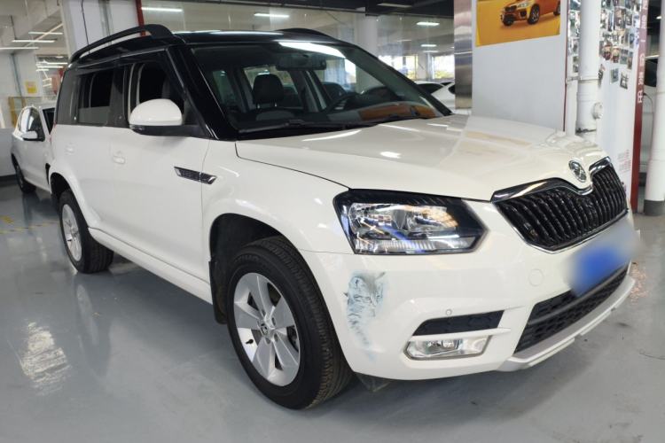 Used Skoda Yeti 2016 1.4TSI DSG Advanced Edition Front Right 45 Deg