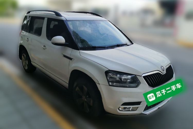 Used Skoda Yeti 2016 1.4TSI DSG Advanced Edition Front Right 45 Deg