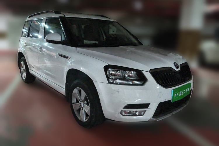 Used Skoda Yeti 2016 1.4TSI Manual Entry-Level Model Front Right 45 Deg