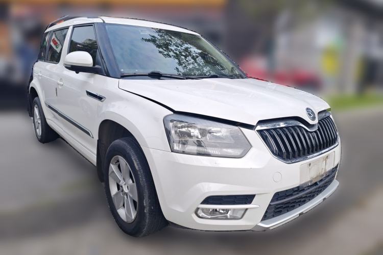 Used Skoda Yeti 2016 1.4TSI DSG Advanced Edition Front Right 45 Deg